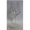 Image 2 : CASE OF ARCOROC 16.5 OZ LINEAL WINE GLASS