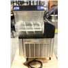 Image 6 : BUNN DUAL HEAD SLUSH MACHINE * NEEDS REPAIR