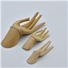 Image 2 : 3 Graduated Hand Carved Satinwood Hands