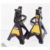 Image 1 : PAIR OF 3 TON JACK STANDS