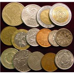 (15) Foreign Coins. English Pound, Spain 500 Pesetas 