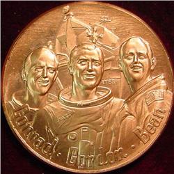 Apollo XII Return to the Moon Medal. 39mm.