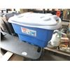 Image 1 : Rubbermaid Cooler