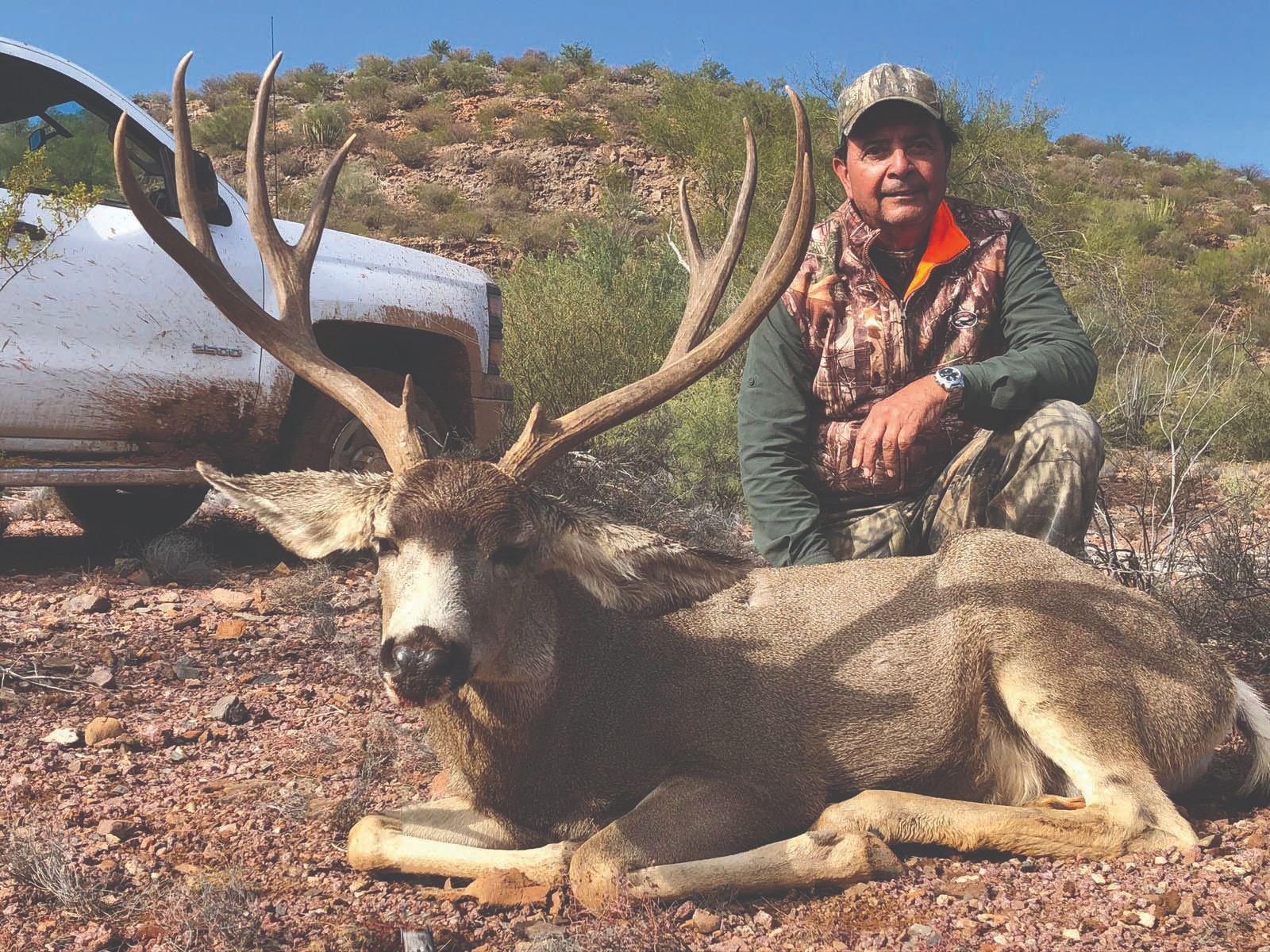 Hunting In Mexico 210 #FR-10 Desert Mule Deer Hunt, Sonora, Mexico - Grand Slam Club/Ovis