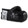 Image 1 : Everlast Professional Boxing Glove (Black), Autographed By Tyson Fury