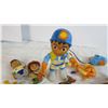 Image 2 : Go Diego Go action figure with grappling hook and assorted animals