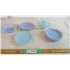 Image 1 : Blue Delphite Pyrex plates and cup