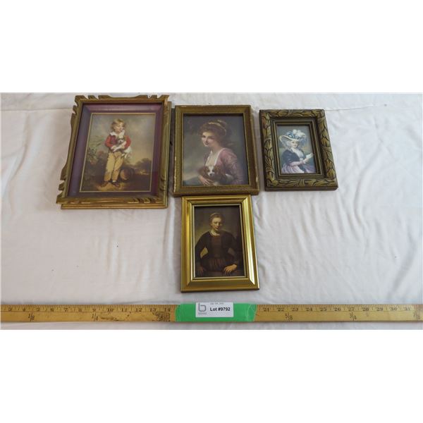 (4(Vintage portraits in unique frames