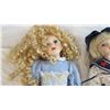 Image 2 : (2) Vintage dolls