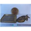 Image 1 : (2) Brass Serving Plates and Brass Wall Art