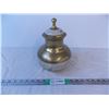 Image 1 : Brass Pot w/ Lid