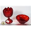 Image 1 : LOT OF TWO DECORATIVE RED GLASS PIECES