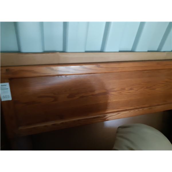 Queensize Oak Headboard Cat C