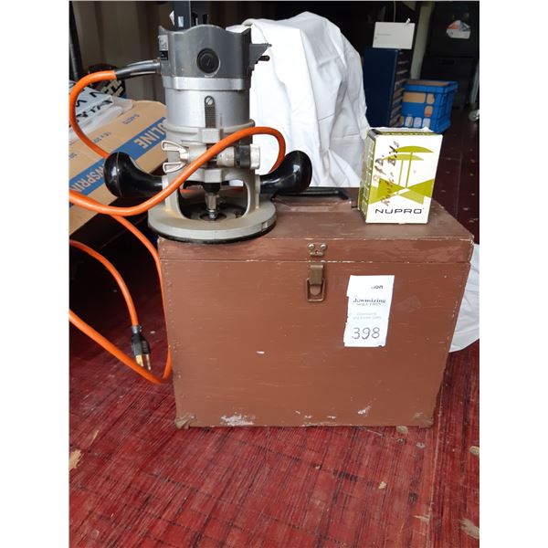 Black & Decker Router. Cat A.