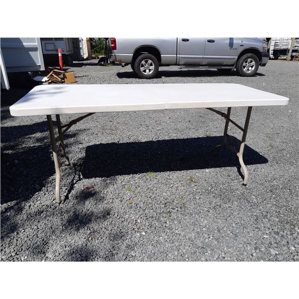 Fold Down Table Cat A