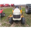 Image 2 : 2004 Cub Cadet 7254 Hydrostak Positrak 60" Mower Deck with PTO + 3PH , 135 Hours Serial # IKO42G1000