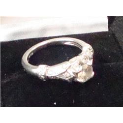 Beautiful Diamond & Platinum Ring