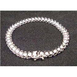 Diamond and White Gold Tennis Bracelet