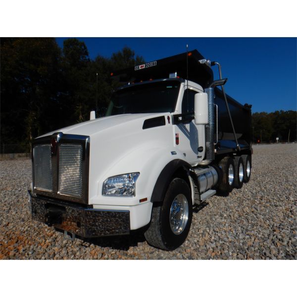 2022 KENWORTH T880 Dump Truck