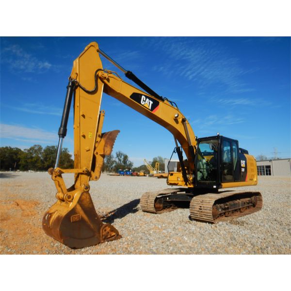 2017 CAT 320FL Excavator