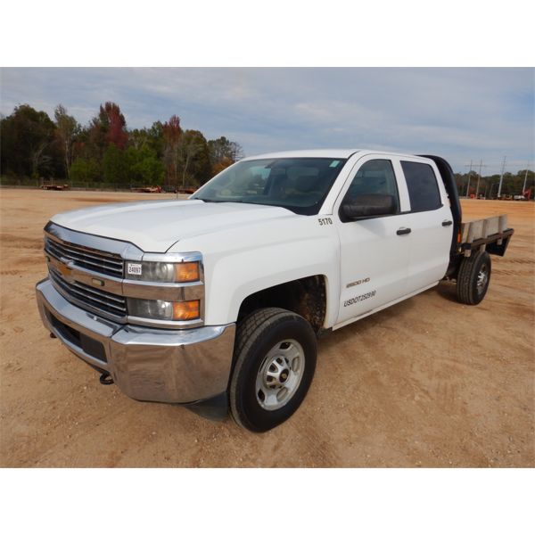 2015 CHEVROLET SILVERADO 2500HD Flatbed Truck