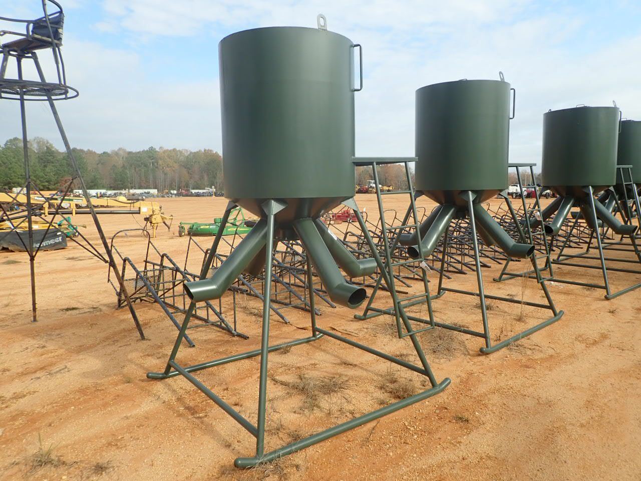 OUTBACK CP GRAVITY FLOW PROTEIN FEEDER