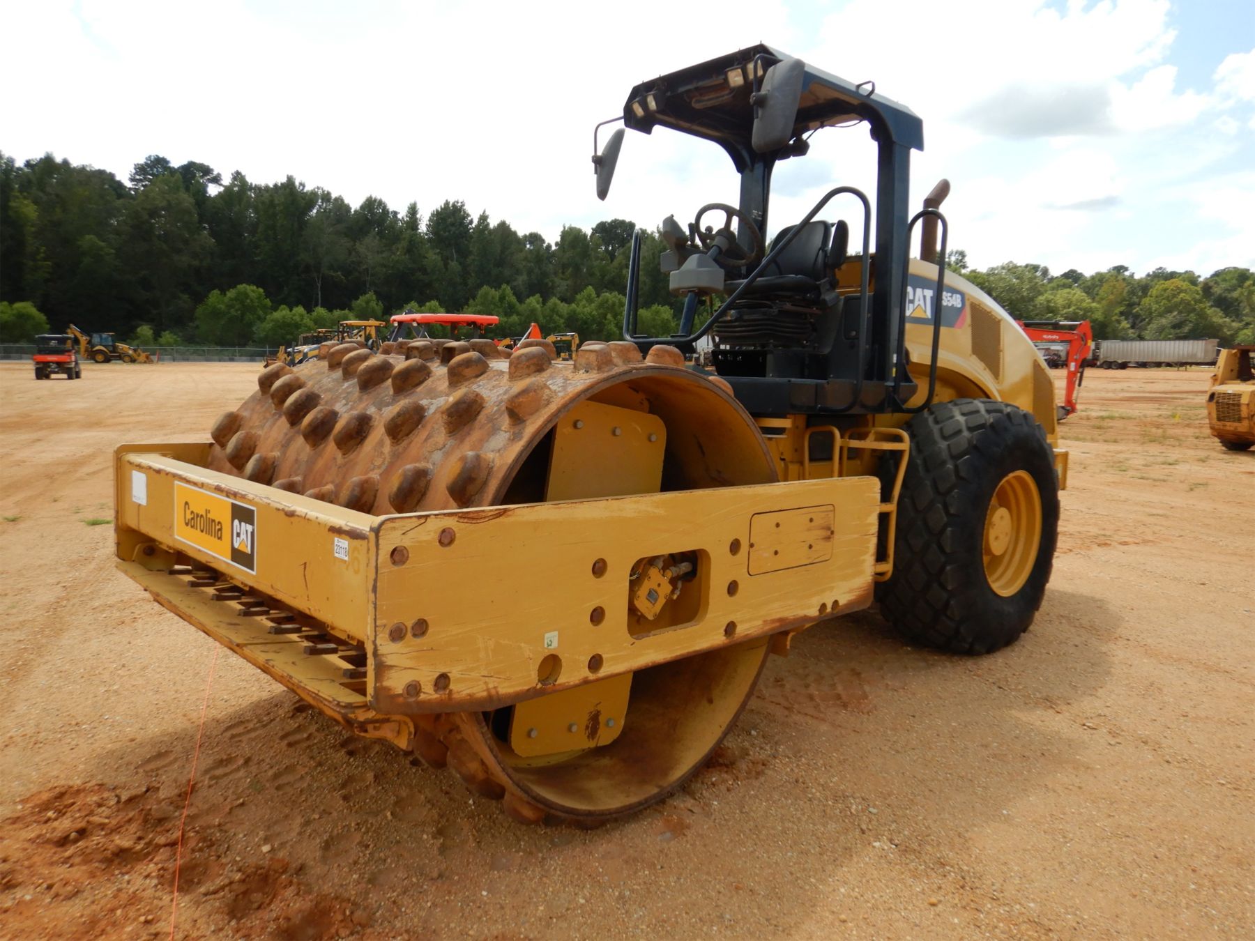 2014 CAT CS54B Roller J.M. Wood Auction Company, Inc.