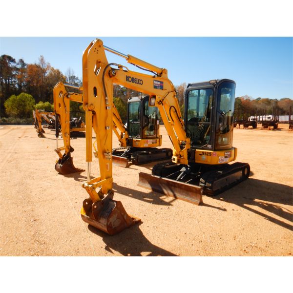 2020 KOBELCO SK35SR-6E Excavator - Mini