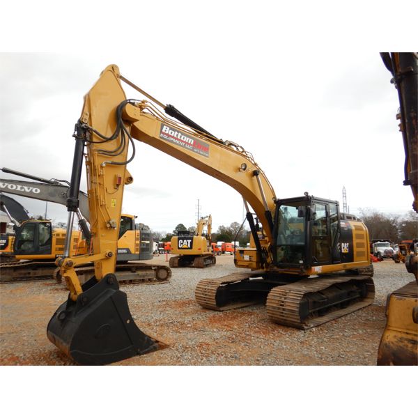 2017 CAT 323FL Excavator