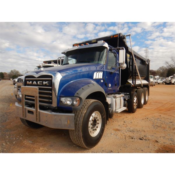 2021 MACK GR84F Dump Truck