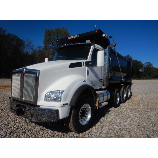 2021 KENWORTH T880 Dump Truck