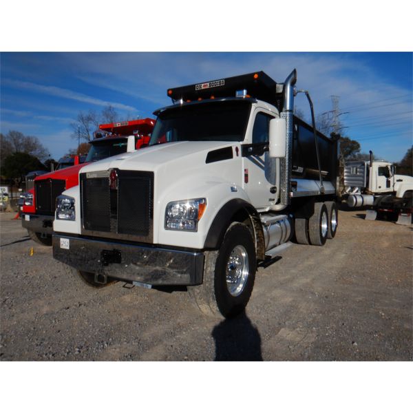 2023 KENWORTH T880S Dump Truck