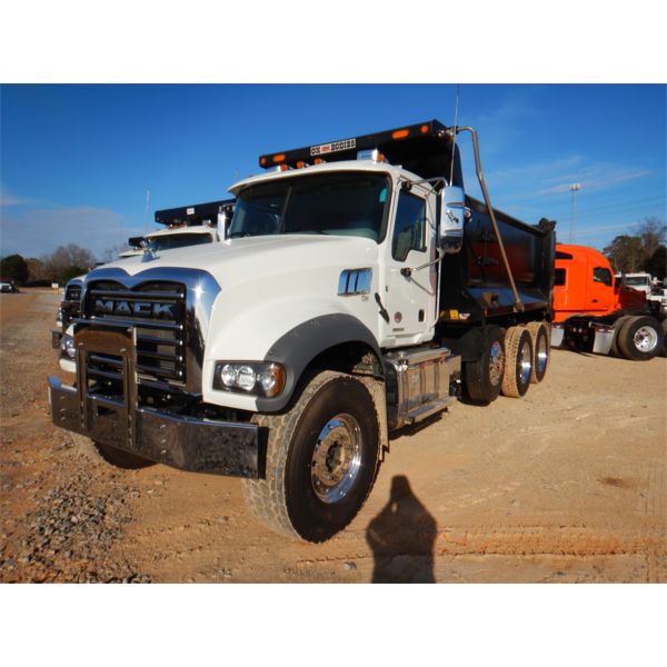 2021 MACK GR64F Dump Truck