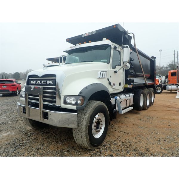 2021 MACK GR64F Dump Truck