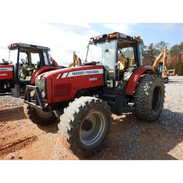 2007 MASSEY FERGUSON 5465 Farm Tractor
