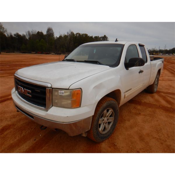 2009 GMC SIERRA Z71 Pickup Truck