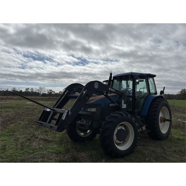 NEW HOLLAND 8300 Farm Tractor
