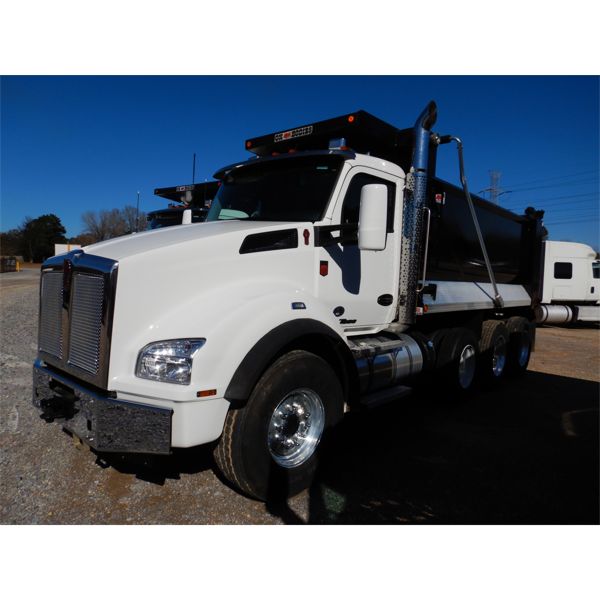 2021 KENWORTH T880 Dump Truck