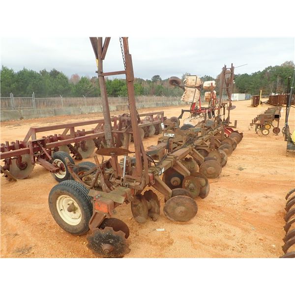 BEDDING PLOW