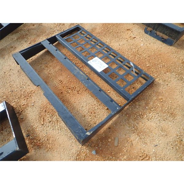 FORKLIFT FRAME (fits skid steer loader) (B5)
