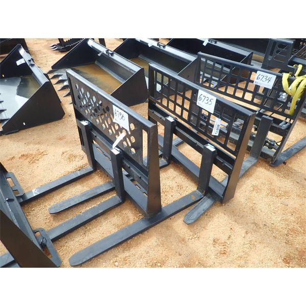 FORKLIFT ASSY (fits skid steer loader) (B5)