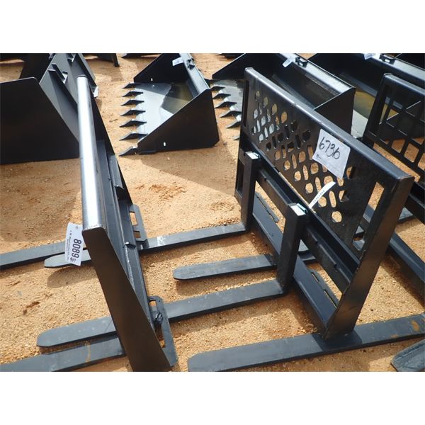 FORKLIFT ASSY (fits skid steer loader) (B5)