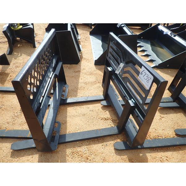 FORKLIFT ASSY (fits skid steer loader) (B5)