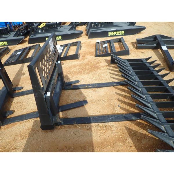 FORKLIFT ASSY (fits skid steer loader) (B5)