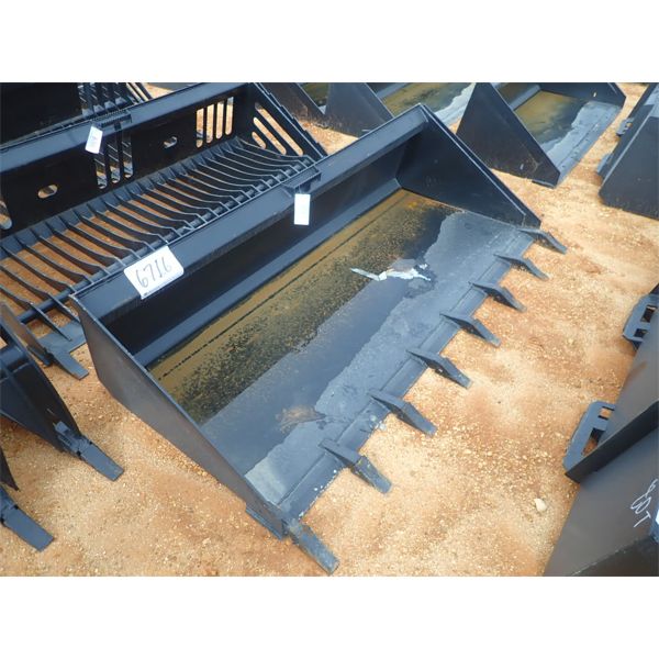 BUCKET, 84" WIDE (fits skid steer loader) (B5)