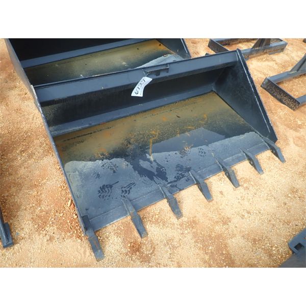 BUCKET, 72" WIDE (fits skid steer loader) (B5)