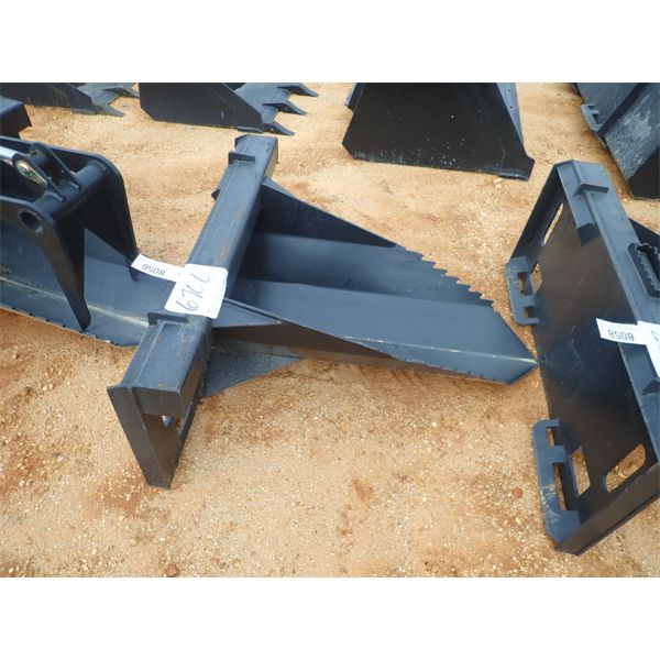 SPADE BUCKET (fits skid steer loader) (B5)
