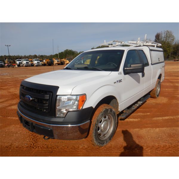 2014 FORD F150 XL Pickup Truck