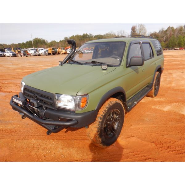 1997 TOYOTA 4RUNNER SUV