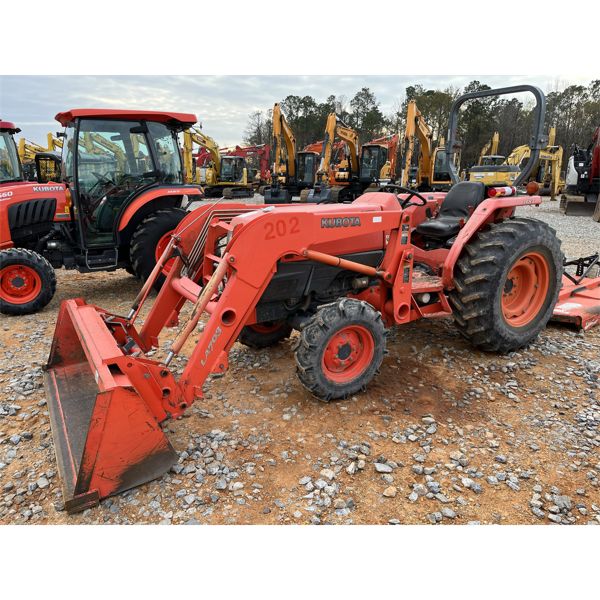 KUBOTA L4400 HST Farm Tractor